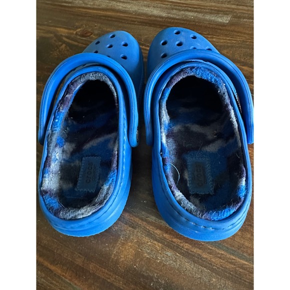 Crocs Clogs Fuzz Lined Blue Comfort Slip On Shoes - Picture 8 of 9